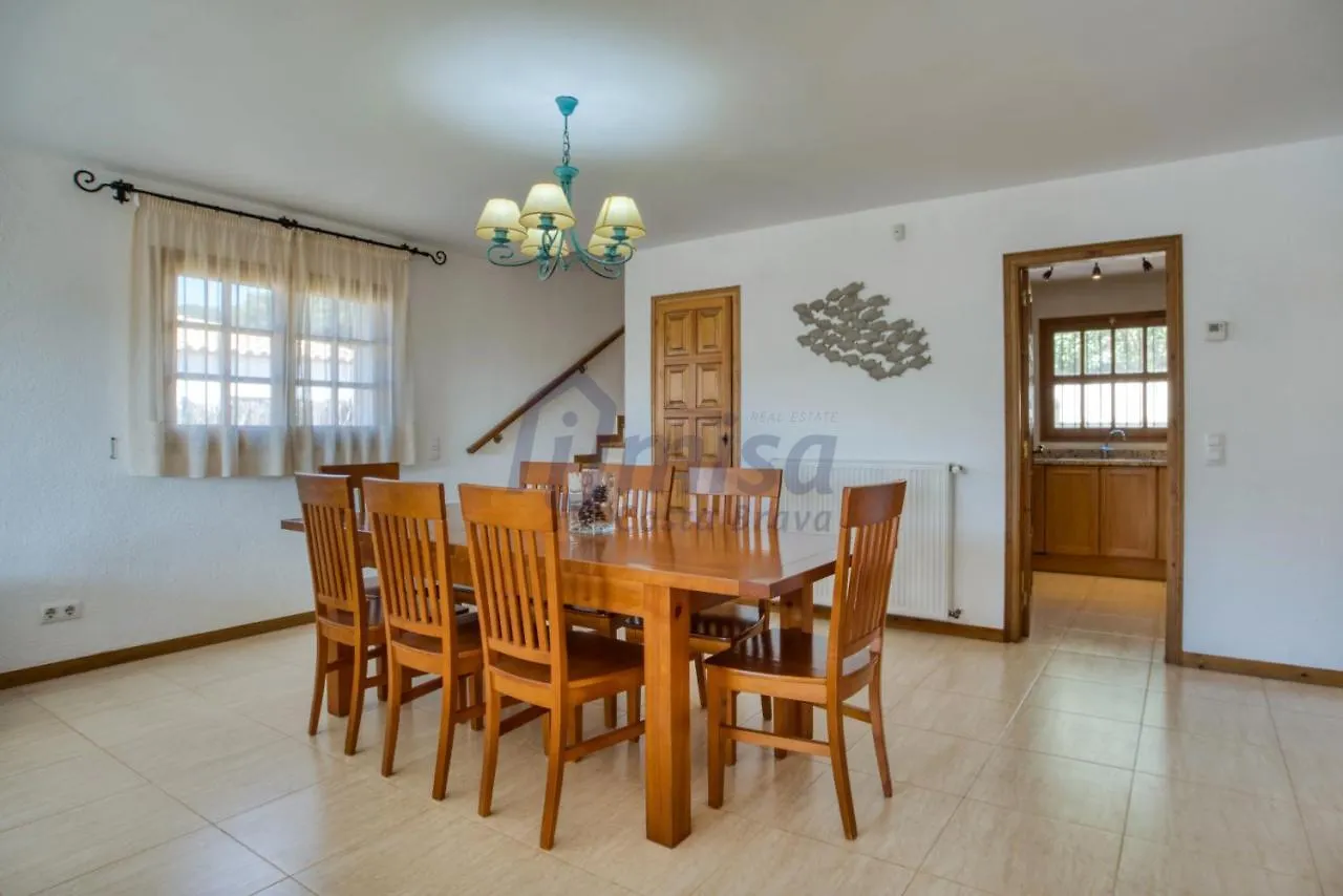 Дом отдыха Villa Puig Rosell Калонже
